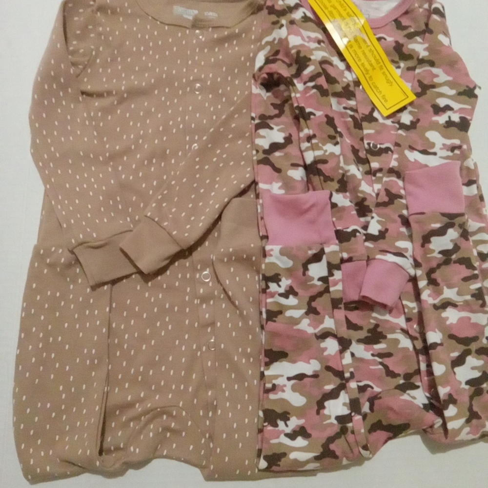 Hanes Brown and Pink Baby Onesies Set Size 18 -24 months